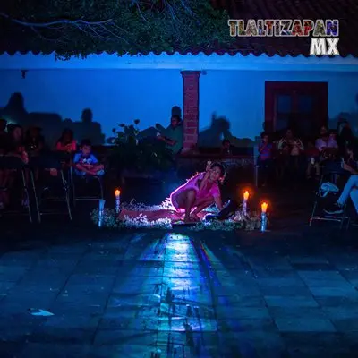 Obra de teatro 'BROTE de las anécdotas y sensaciones / curar y sanar'